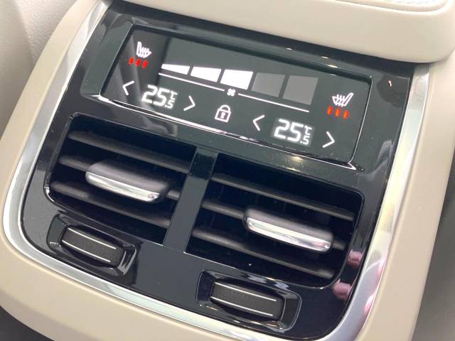 ボルボ Ｖ９０ Ｔ６ ＡＷＤ インスクリプション 4.2万Km (神奈川県)[351]の中古車詳細