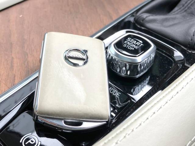 ボルボ Ｖ９０ Ｔ６ ＡＷＤ インスクリプション 4.2万Km (神奈川県)[351]の中古車詳細