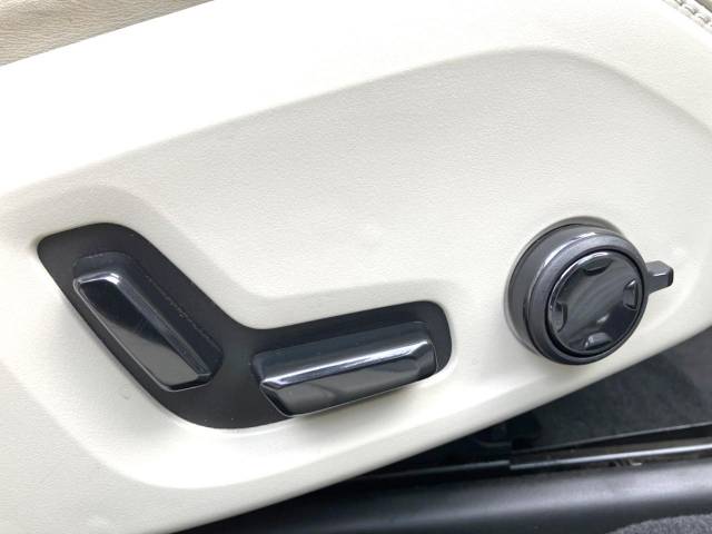 ボルボ Ｖ９０ Ｔ６ ＡＷＤ インスクリプション 4.2万Km (神奈川県)[351]の中古車詳細