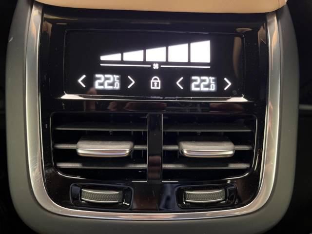 ボルボ Ｖ６０ Ｔ５ インスクリプション 1.6万Km (大阪府)[136]の中古車詳細