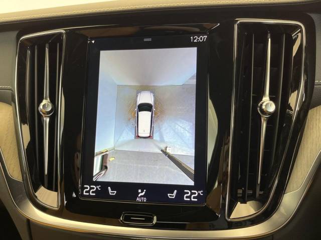 ボルボ Ｖ６０ Ｔ５ インスクリプション 1.6万Km (大阪府)[136]の中古車詳細