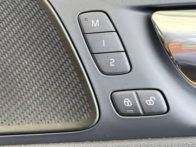 ボルボ Ｖ６０ Ｔ５ インスクリプション 1.6万Km (大阪府)[136]の中古車詳細