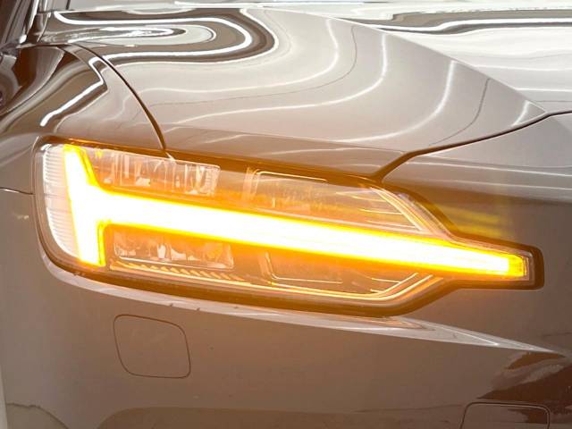 ボルボ Ｖ６０ Ｔ５ インスクリプション 6.9万Km (大阪府)[980]の中古車詳細