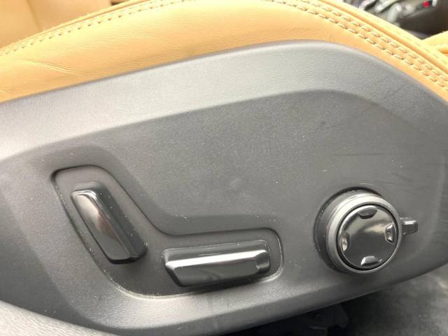 ボルボ Ｖ６０ Ｔ５ インスクリプション 6.9万Km (大阪府)[980]の中古車詳細