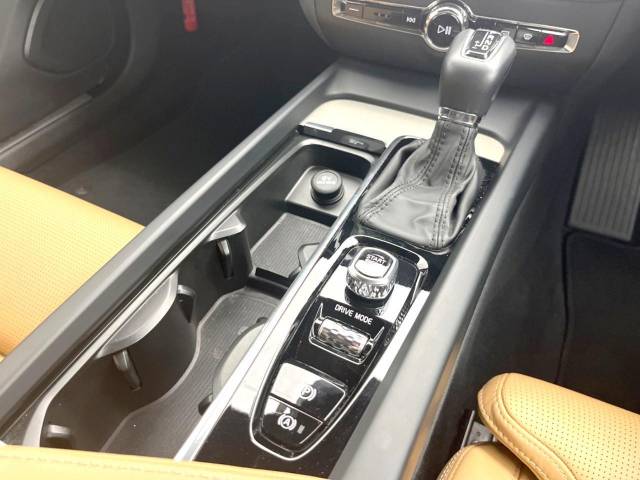 ボルボ Ｖ６０ Ｔ５ インスクリプション 6.9万Km (大阪府)[980]の中古車詳細