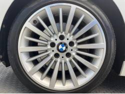 ３シリーズ アクティブハイブリッド３ ラグジュアリーの中古車画像