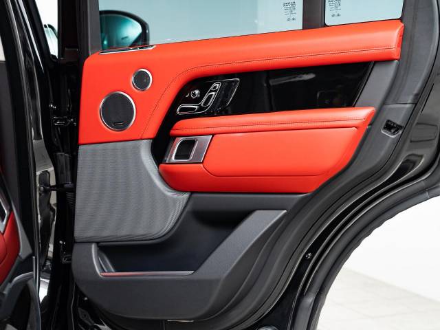 ランドローバー レンジローバー オートバイオグラフィー ５２５ＰＳ 1万Km 1,369.9万円(愛知県)[973]の中古車詳細