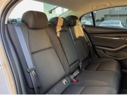 ＭＡＺＤＡ３セダン ２０Ｓ ブラックトーンエディションの中古車画像