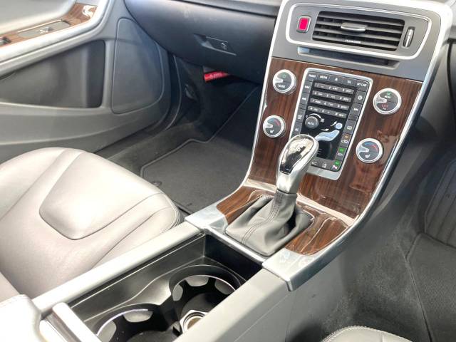 ボルボ Ｖ６０ Ｄ４ クラシック 4.5万Km (大阪府)[226]の中古車詳細