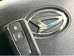 ソニカ Ｒの中古車画像