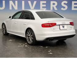 Ａ４ Ｓラインプラスの中古車画像