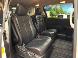 エスティマハイブリッド アエラス レザーパッケージの中古車画像