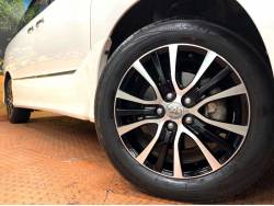 エスティマハイブリッド アエラス レザーパッケージの中古車画像