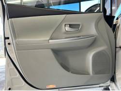 プリウスα Ｇツーリングセレクションの中古車画像