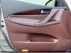 スカイラインクロスオーバー ３７０ＧＴ タイプＰの中古車画像