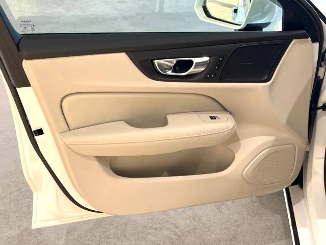 ボルボ Ｓ６０ Ｂ５ インスクリプション 1.4万Km (福岡県)[847]の中古車詳細