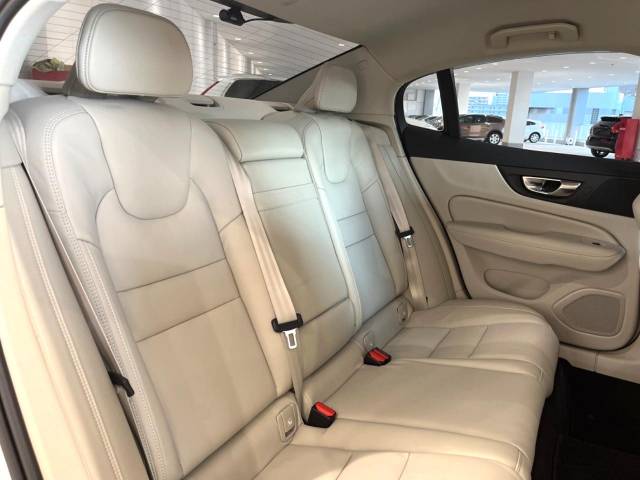 ボルボ Ｓ６０ Ｂ５ インスクリプション 1.4万Km (福岡県)[847]の中古車詳細