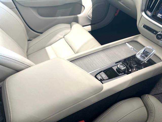 ボルボ Ｓ６０ Ｂ５ インスクリプション 1.4万Km (福岡県)[847]の中古車詳細