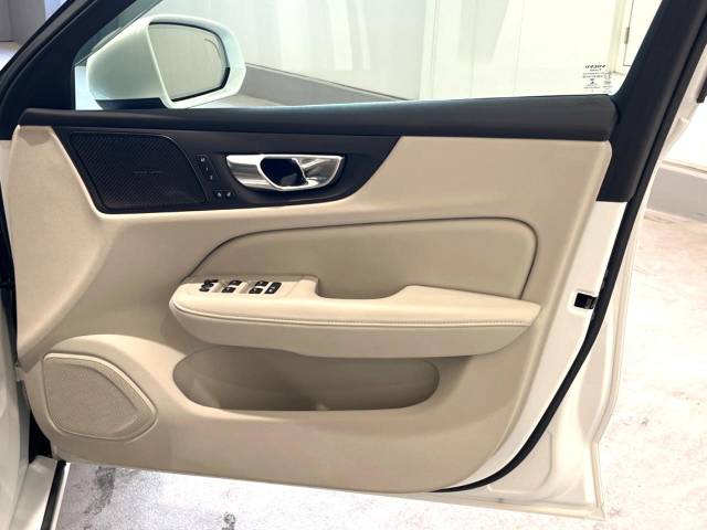 ボルボ Ｓ６０ Ｂ５ インスクリプション 1.4万Km (福岡県)[847]の中古車詳細