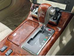 クラウン ロイヤルサルーン プレミアムの中古車画像