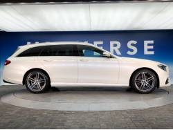 Ｅクラスステーションワゴン Ｅ２００ ４マチック ステーションワゴン アバンギャルドの中古車画像