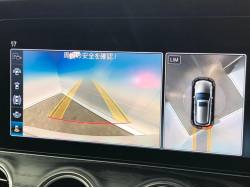 Ｅクラスステーションワゴン Ｅ２００ ４マチック ステーションワゴン アバンギャルドの中古車画像