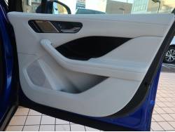 Ｉペイス ＳＥの中古車画像