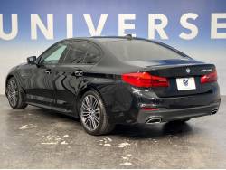 5シリーズ 530i Mスポーツ ハイラインパッケージ（BMW）[8AT