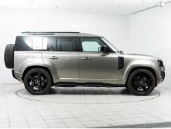 ディフェンダー １１０ＸＳエディション Ｐ３００の中古車画像