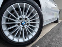 ３シリーズ ３２０ｉラグジュアリーの中古車画像