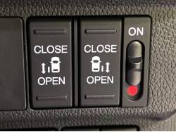 フリードハイブリッド ハイブリッド・モデューロＸ ホンダセンシングの中古車画像