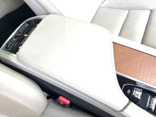 ボルボ Ｓ９０ Ｔ６ ＡＷＤ インスクリプション 5.3万Km (神奈川県)[895]の中古車詳細