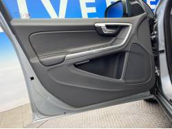 Ｓ６０ Ｔ４ Ｒデザインの中古車画像