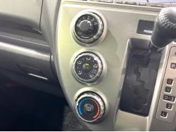 ラクティス Ｇ ＨＩＤセレクションの中古車画像