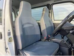 サンバーバン トランスポーターの中古車画像