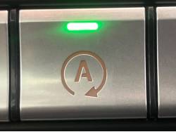 ＣＬＡクラス ＣＬＡ２５０シュポルト ４マチックの中古車画像