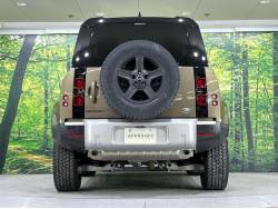 ディフェンダー ９０ベースグレード Ｐ３００ コイルサスペンション装着車の中古車画像