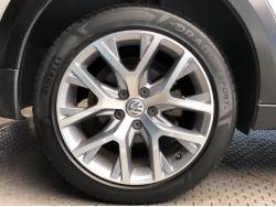 ゴルフトゥーラン クロストゥーランの中古車画像