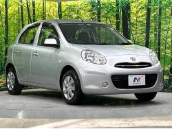 マーチ １２Ｘ ＦＯＵＲの中古車画像