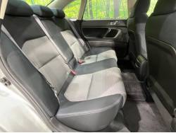 レガシィＢ４ ２．０ｉ Ｂスポーツの中古車画像