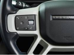 ディフェンダー １１０ＳＥ Ｐ３００ コイルサスペンション装着車の中古車画像