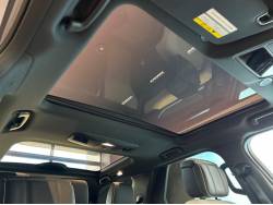 ディスカバリー Ｒ－ダイナミック ＨＳＥ Ｄ３００の中古車画像