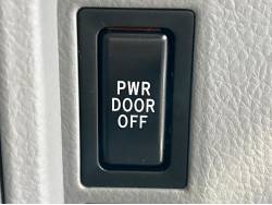 ヴォクシー Ｘ Ｖエディションの中古車画像