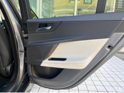 ＸＥ ＸＥ Ｒ－スポーツの中古車画像