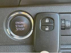 ラクティス Ｇ スマートストップセレクションの中古車画像
