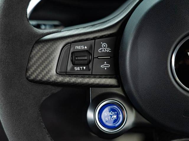 マセラティ ＭＣ２０ ベースグレード 0.2万Km 2,703.6万円(東京都)[122]の中古車詳細