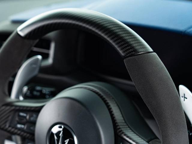 マセラティ ＭＣ２０ ベースグレード 0.2万Km 2,703.6万円(東京都)[122]の中古車詳細