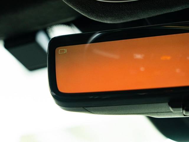 マセラティ ＭＣ２０ ベースグレード 0.2万Km 2,703.6万円(東京都)[122]の中古車詳細