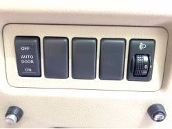 セレナ ２０Ｇの中古車画像