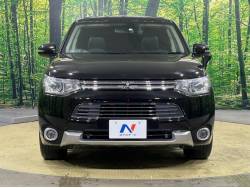 アウトランダーＰＨＥＶ Ｇセーフティパッケージの中古車画像